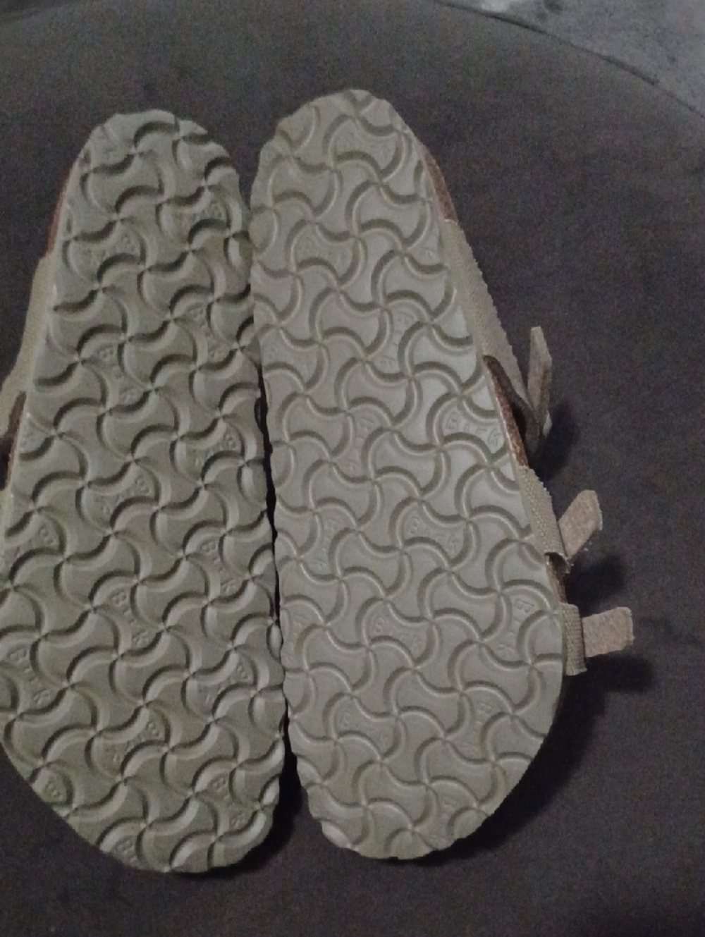 Birkenstock 39 EU (W8/M6)Olive Two-Strap Buckle Sandals VEGAN. - Picture 4 of 6